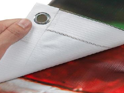 施甸喷绘和刀刮布的工艺区别。